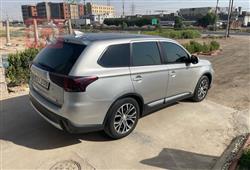 میتسوبیشی ئاوتلاندەر